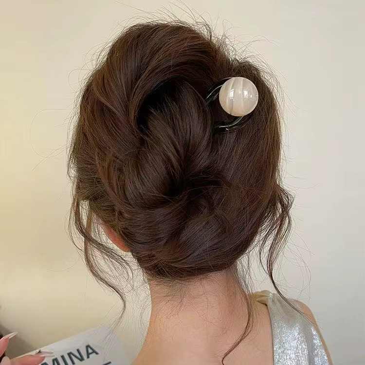 Bâtonnets de cheveux en perles