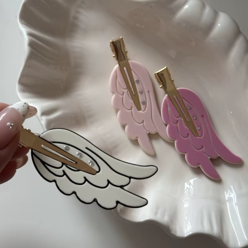 Épingle à cheveux ailes mignonnes