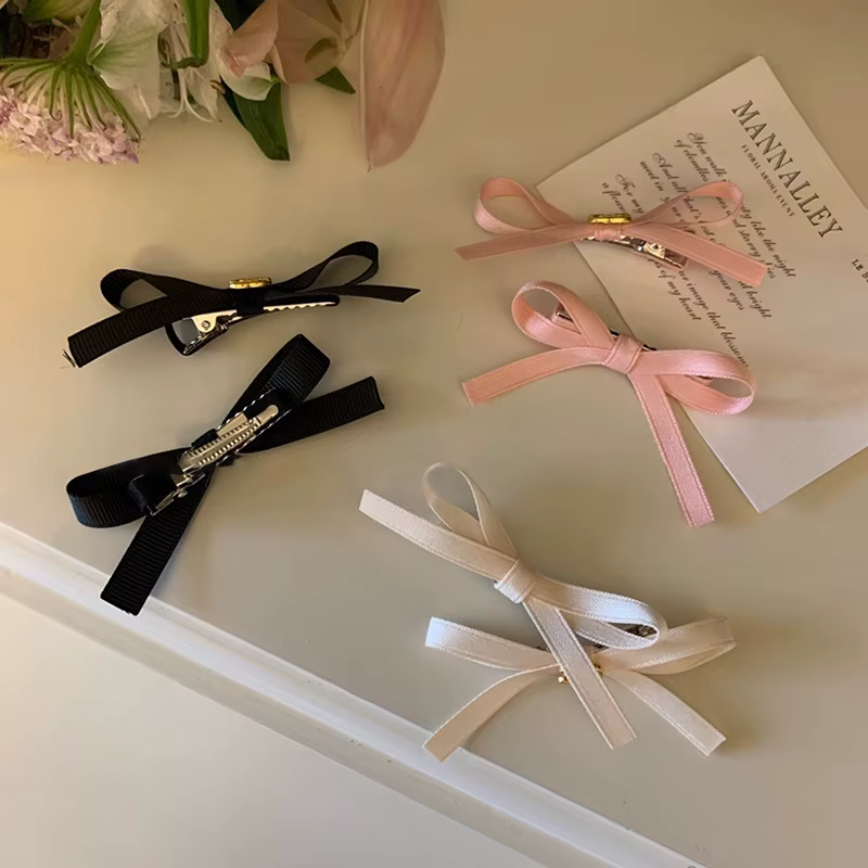 Pince à cheveux élégante pour franges