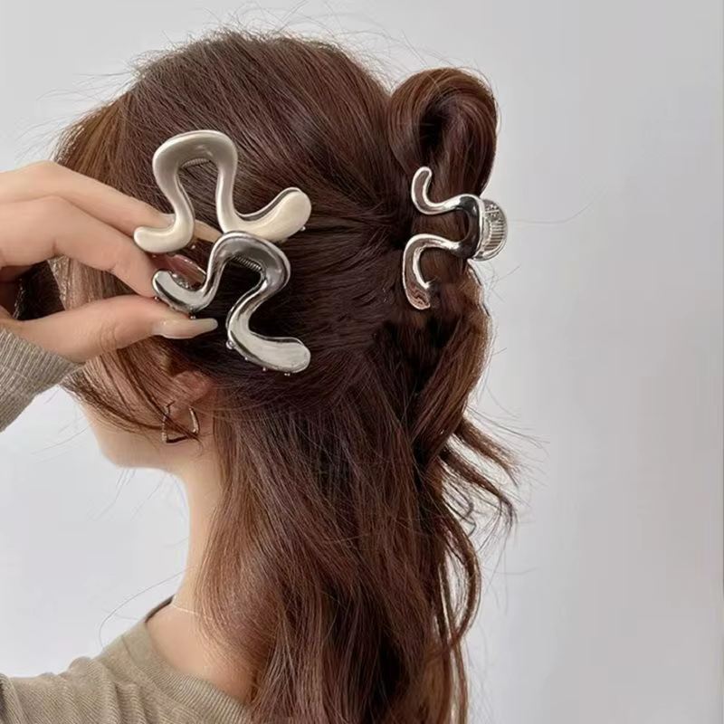 VANIKA nouvelles pinces à cheveux en métal irrégulières simples élégant géométrique femmes pince queue de cheval griffe