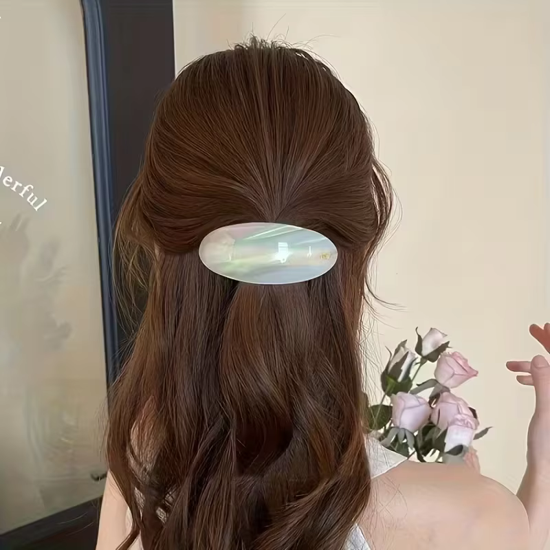 Pinces à cheveux rétro et élégantes