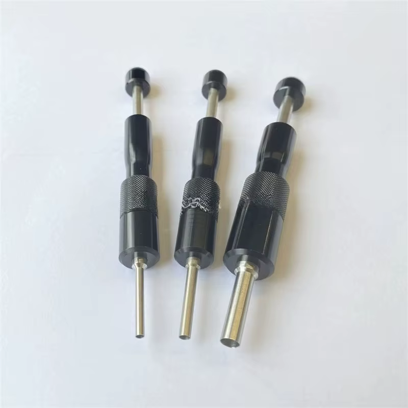 QXRT20 |   QXRT16 |   QXRT12 |   Rétracteur de broches de terminal QXRT08