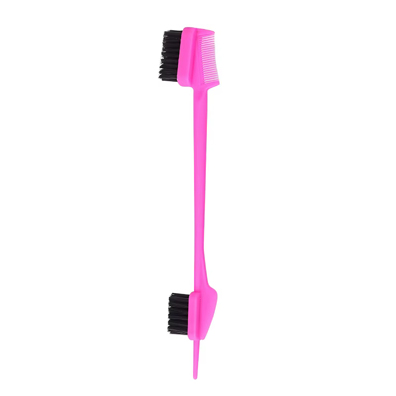Brosse de coiffure pour le modelage des bords