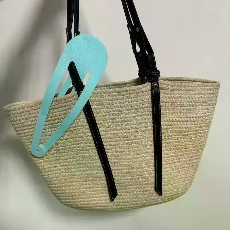Pince à cheveux BB couleur unie 28 cm
