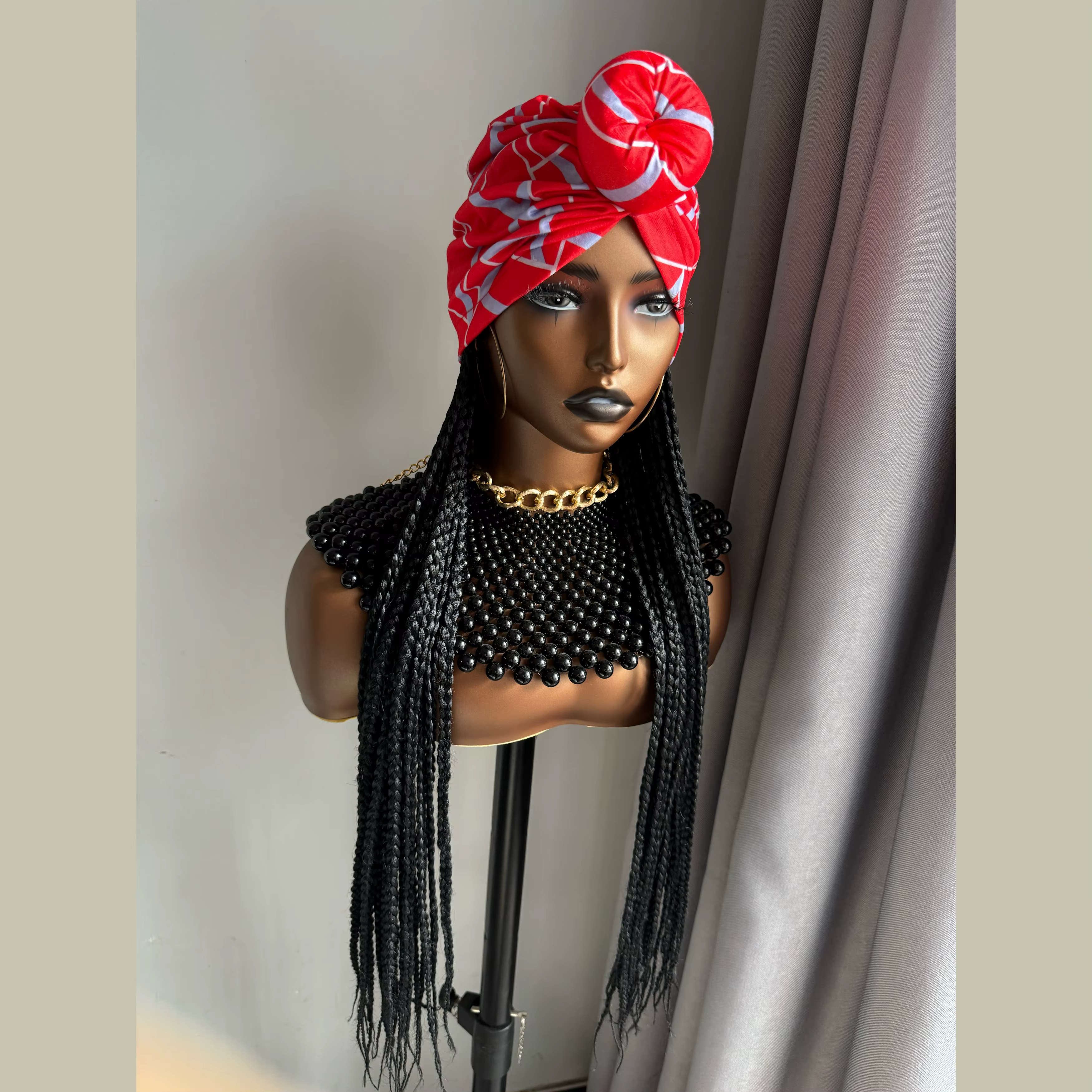 Perruque Synthétique Longue Tressée Noire de 24 Pouces