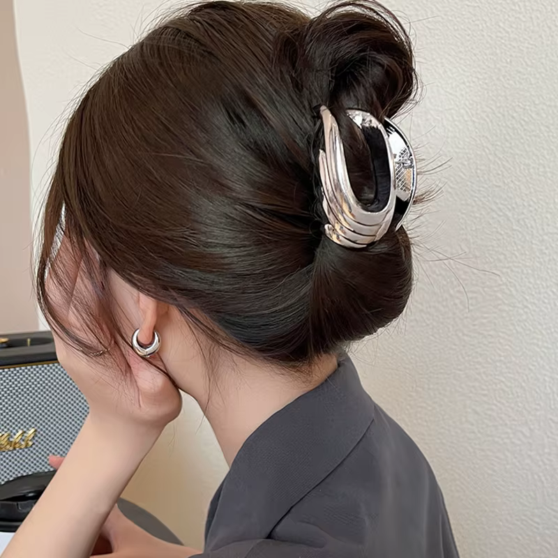 Pince à cheveux creuse vintage pour femmes et filles