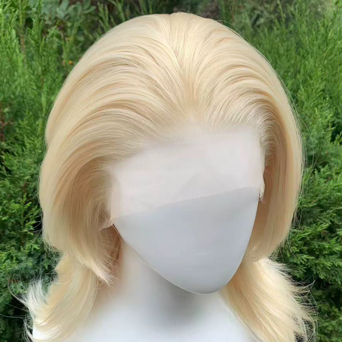Perruque courte blonde en mulet synthétique 13×4 avec dentelle frontale pour femmes