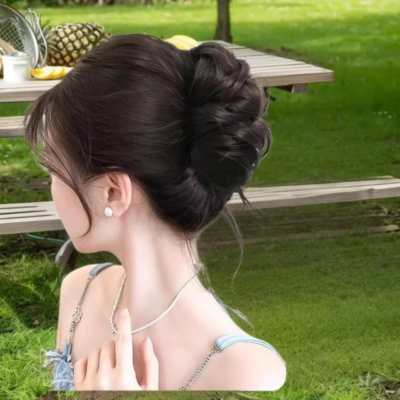 Chignon démélé artificiel