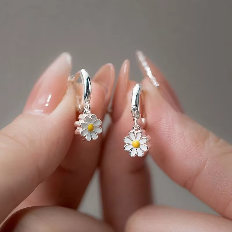 Boucles d'oreilles en argent Sterling 925, bijoux exquis de tempérament de tournesol, cadeau pour femmes