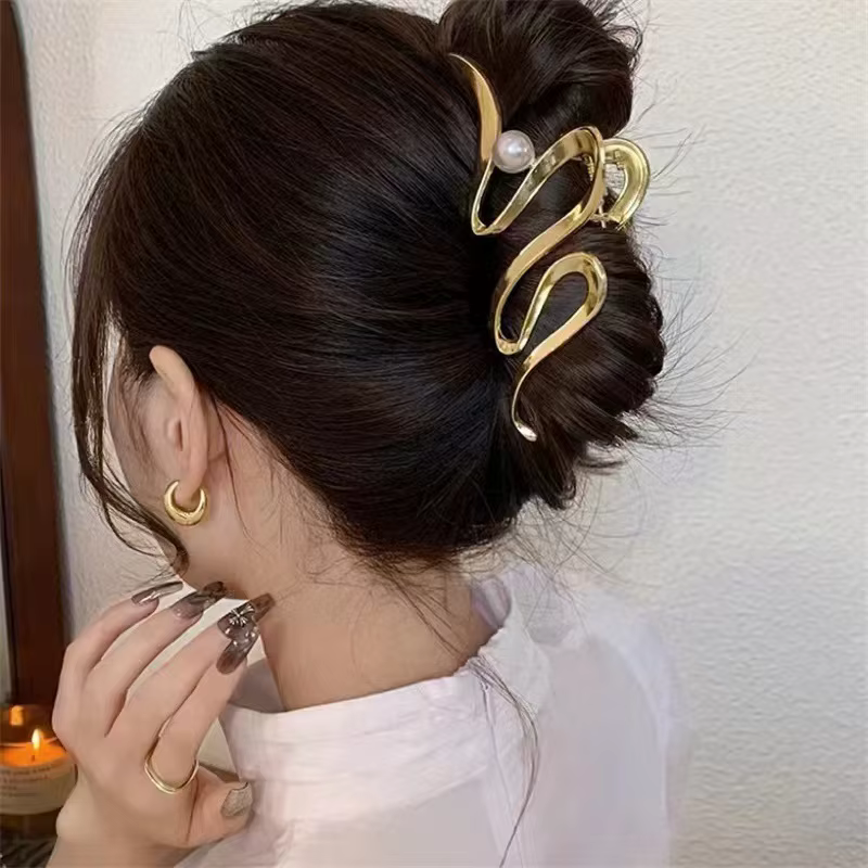 Pince à cheveux creuse vintage pour femmes et filles