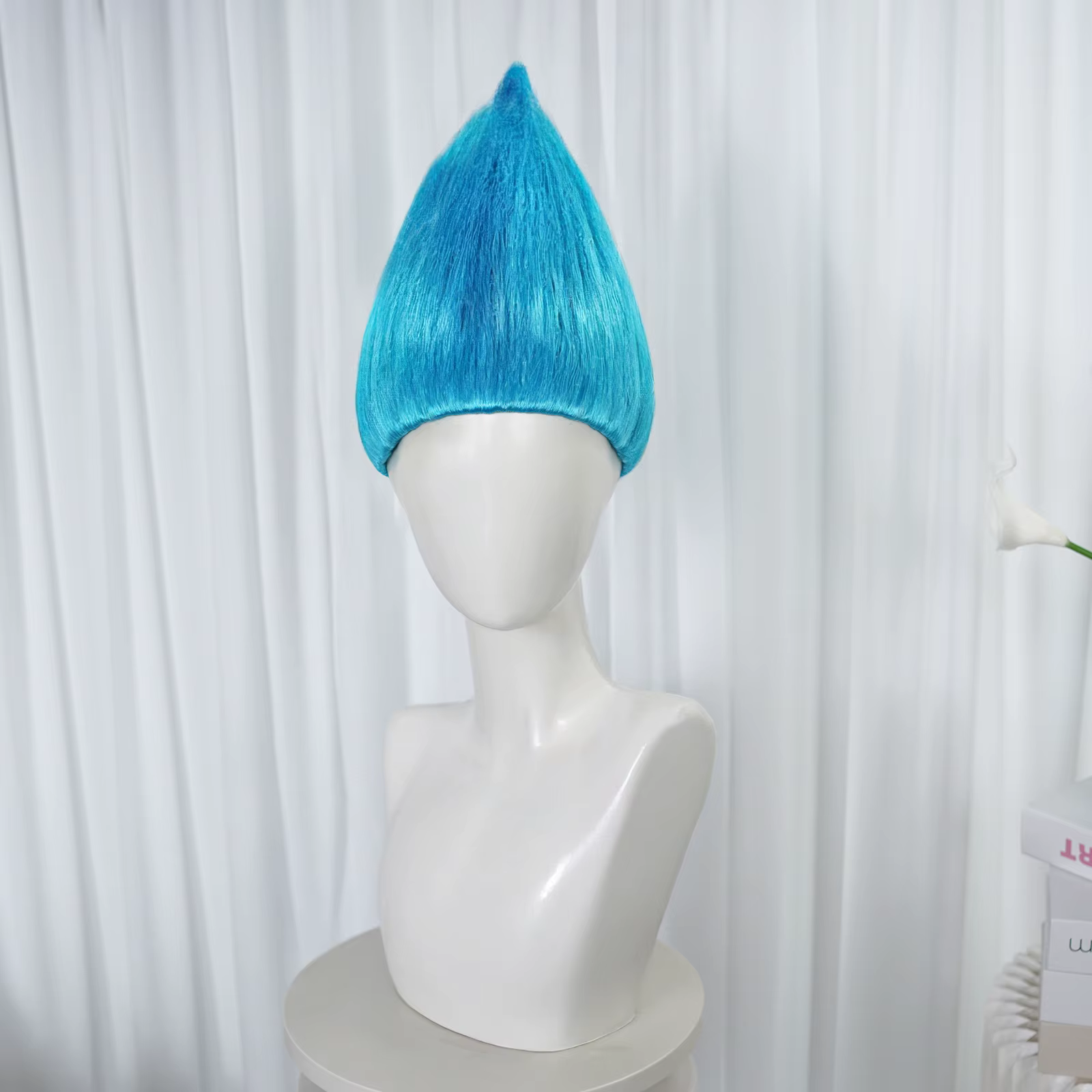 Perruque bleue synthétique pour fête d'Halloween