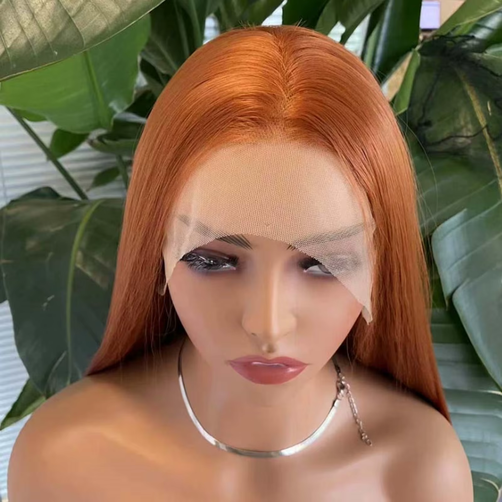 Perruque Lace Front Wig synthétique lisse et longue au gingembre