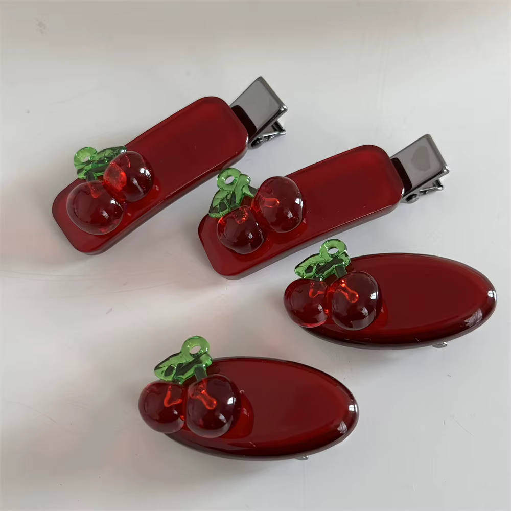 Belles pinces à cheveux cerise rouge pour femme