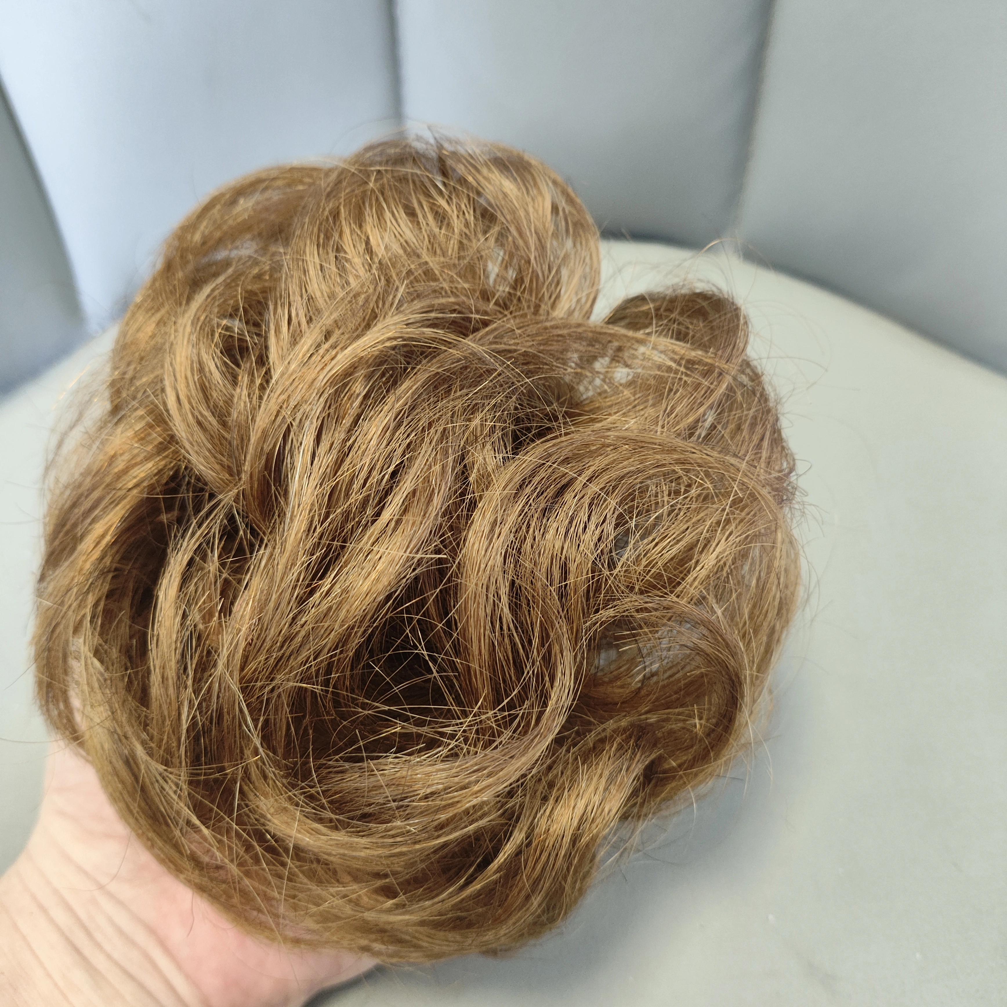 Extensions de chignon désordonné ondulé et bouclé pour femmes