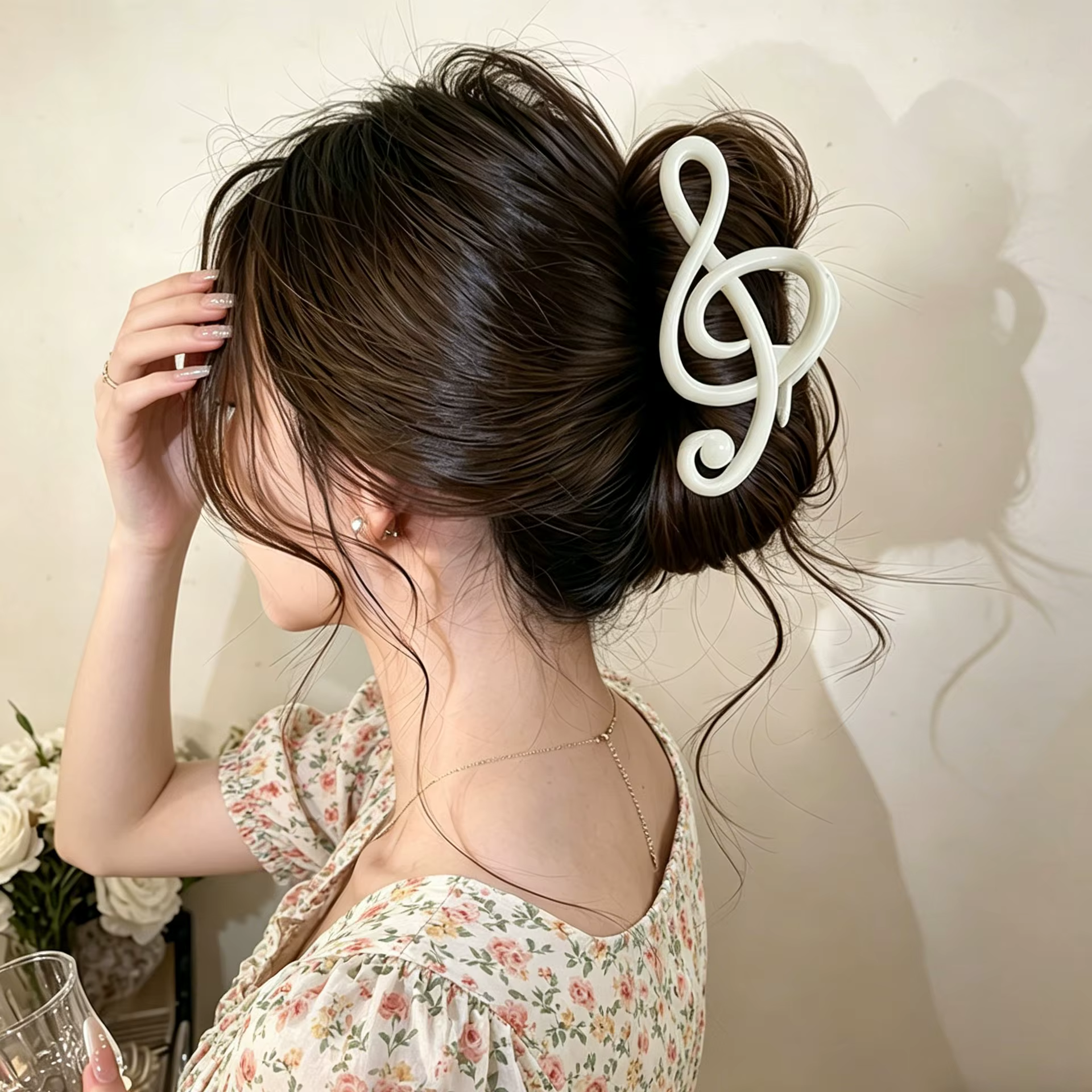 Pince à cheveux style été cool pour femme