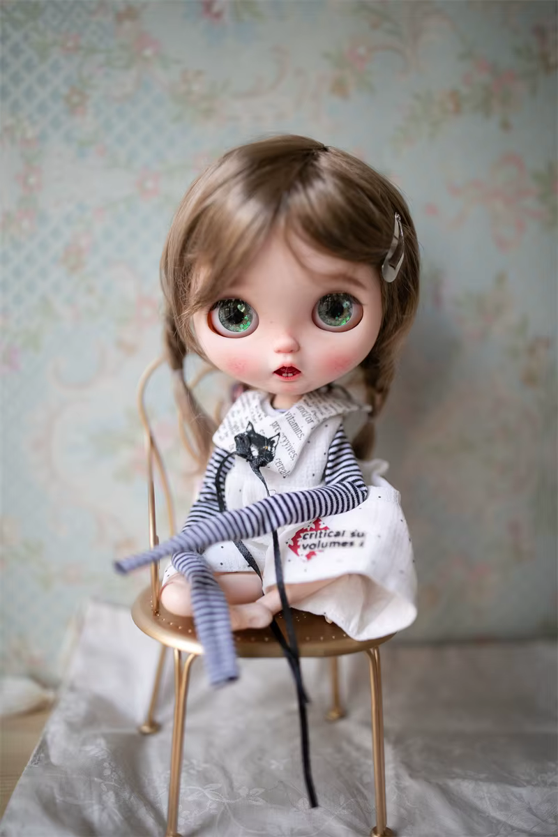 Perruque pour poupée Blythe