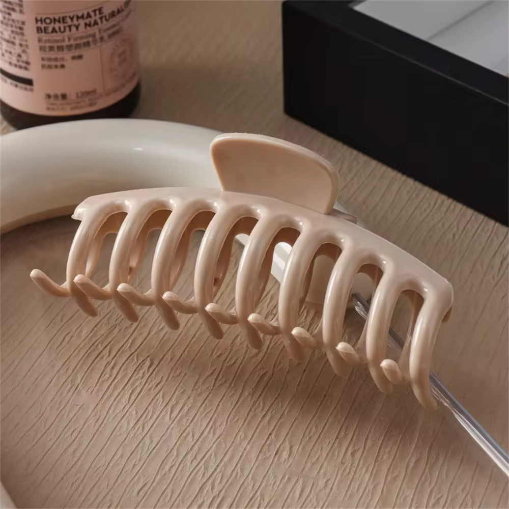 Nouvelle pince à cheveux en silicone 2025