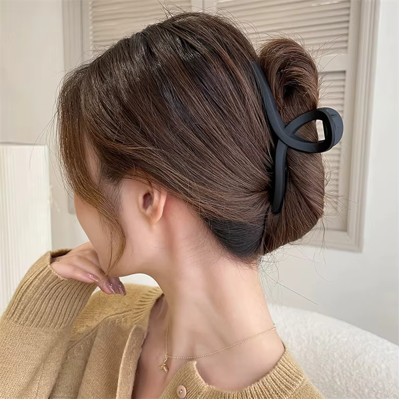 Barrettes à cheveux en acrylique pour femmes