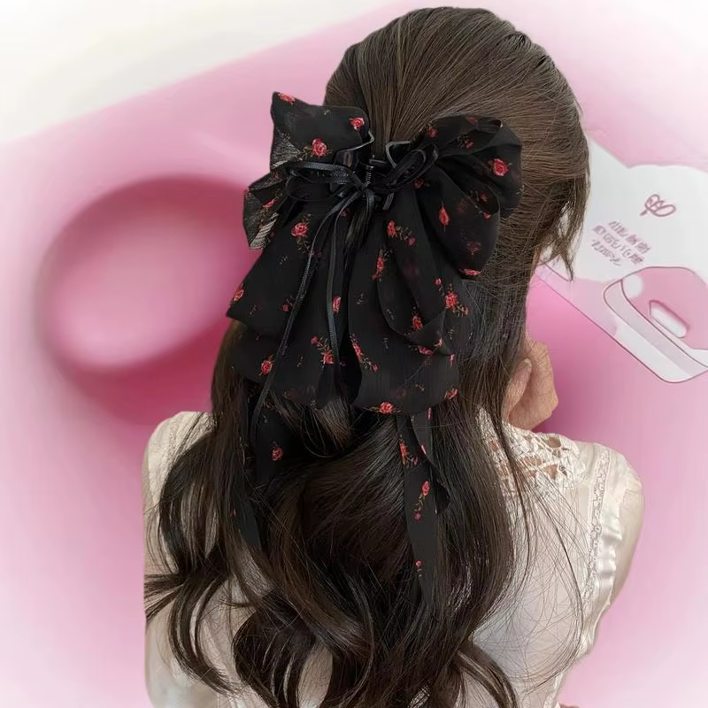 Pince à cheveux en forme de rose