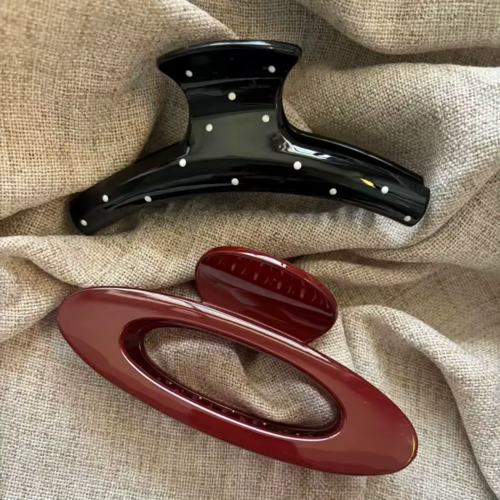 Pince à cheveux Ellipse géométrique rouge à pois