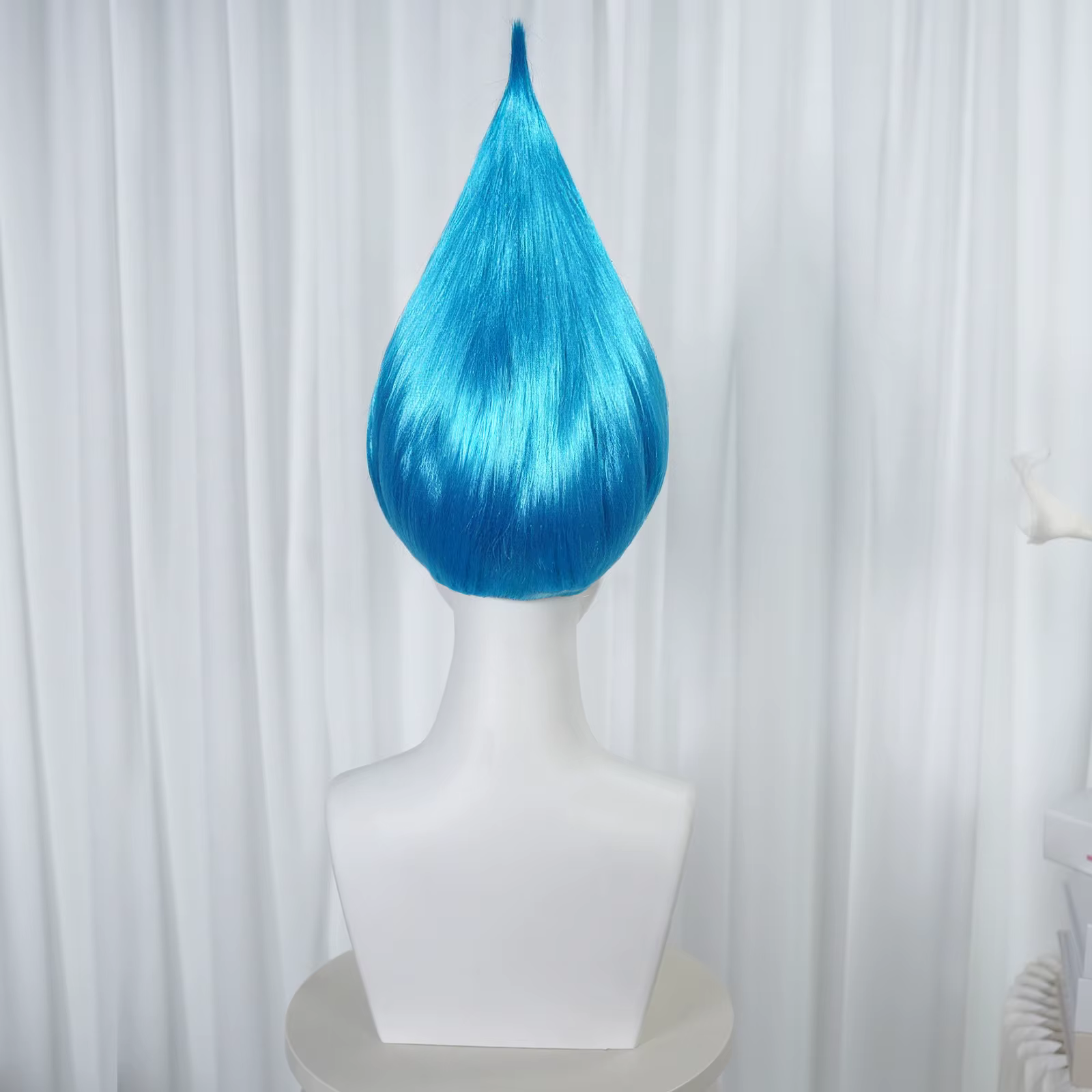 Perruque bleue synthétique pour fête d'Halloween
