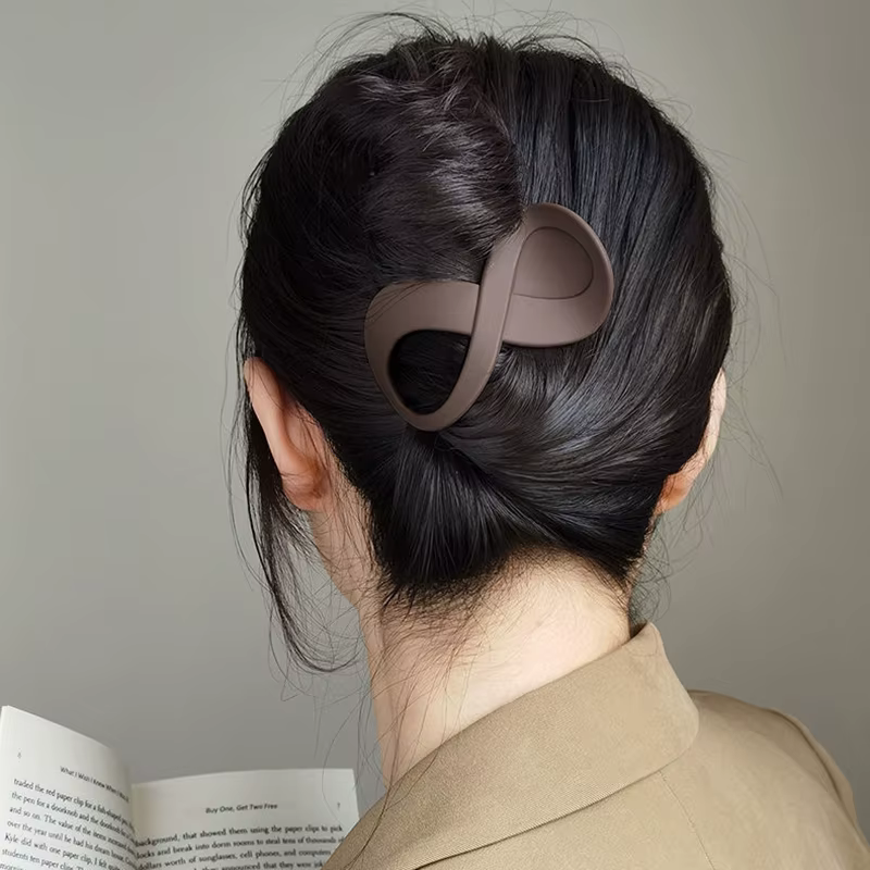 Pince à cheveux tendance PC Simple en forme de 8