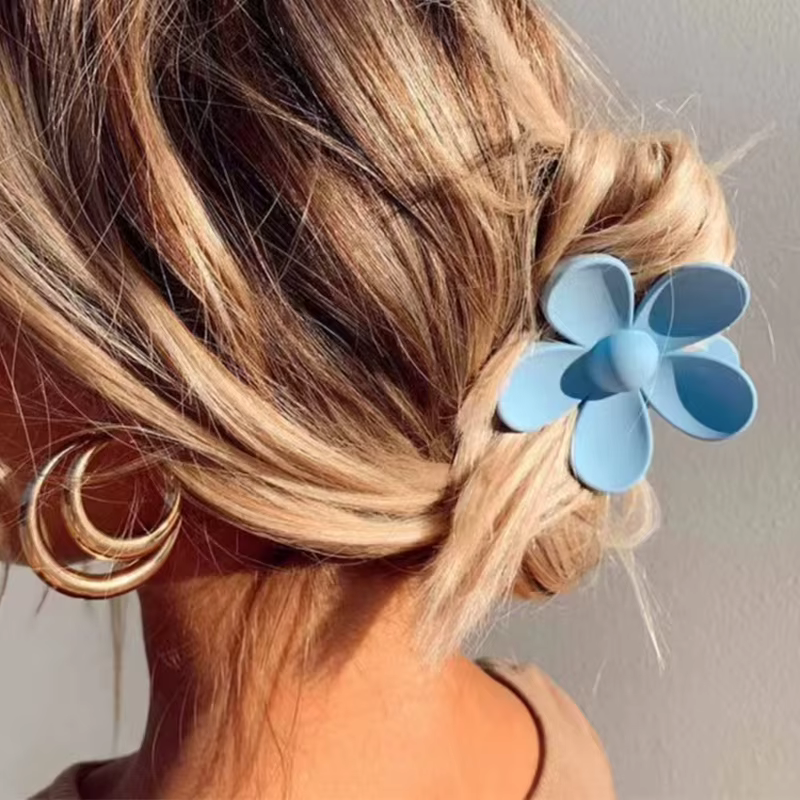 Loe | Pinces à cheveux colorées en forme de fleurs pour femmes et filles. Accessoires de mode pour la tête. Bijoux