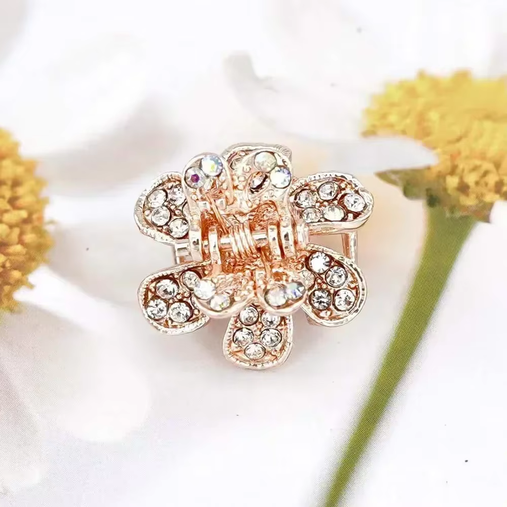 Pince à cheveux en forme de fleur en strass