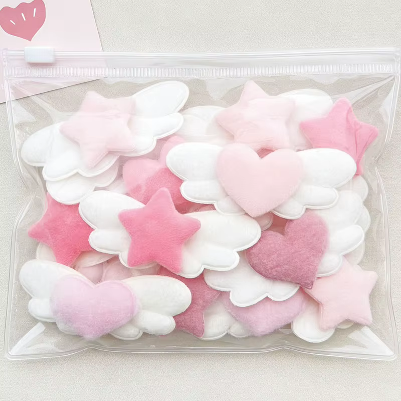 Barrettes à cheveux en forme d'ailes d'ange en peluche pour femmes