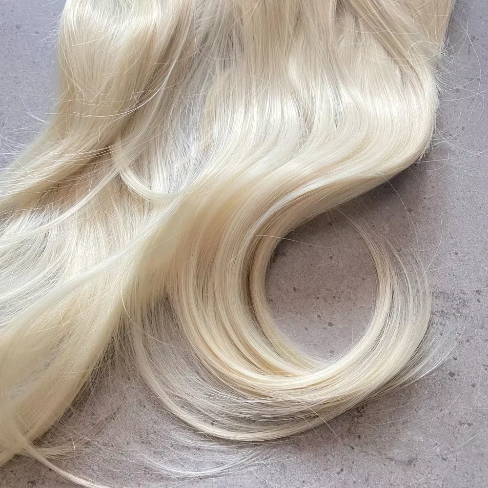 Perruque longue ondulée blonde Lady Gaga