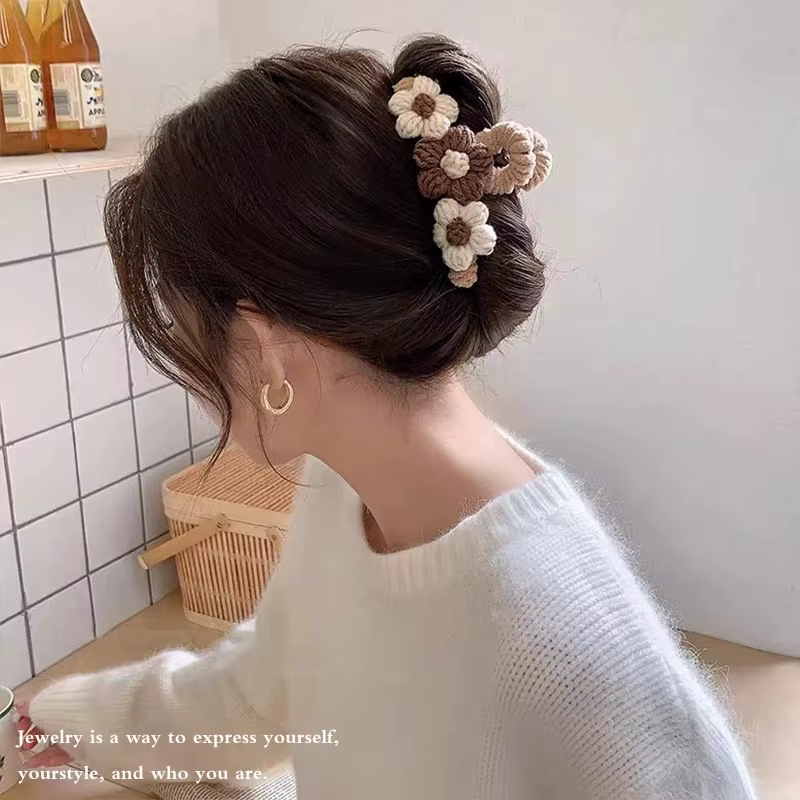 Pince à cheveux en peluche d'hiver pour femmes et filles