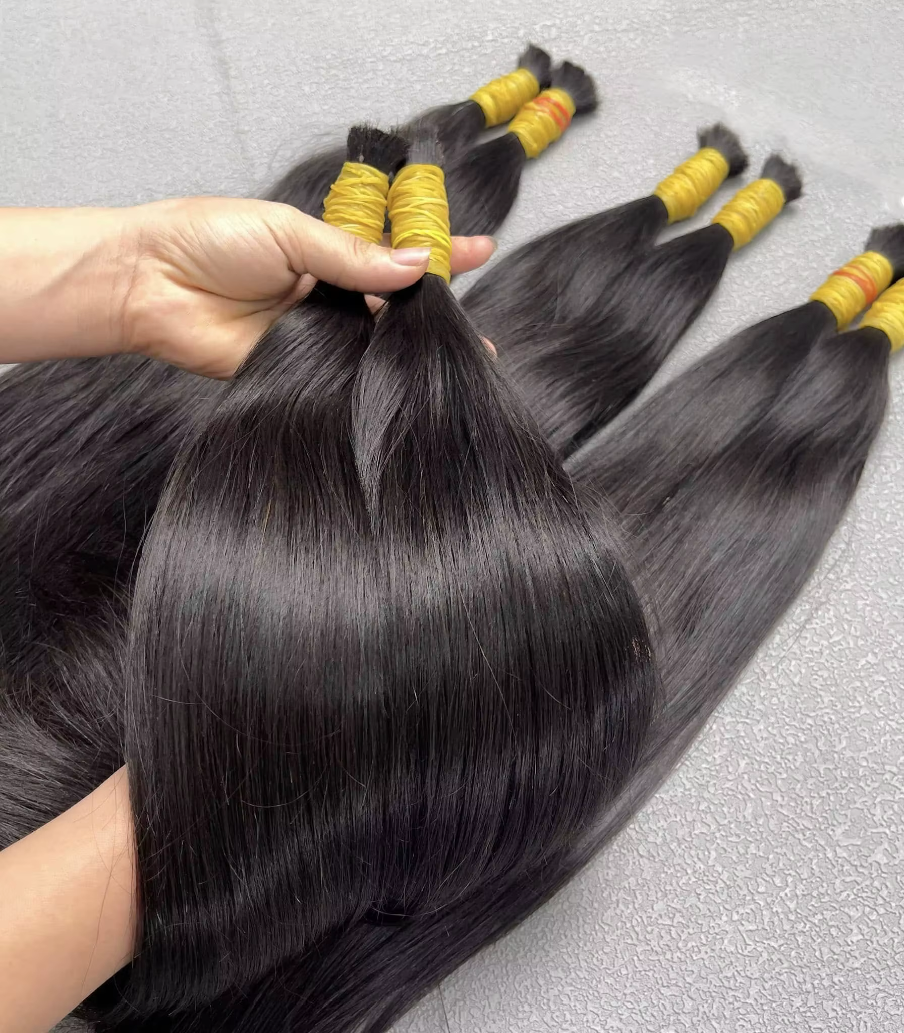 Cheveux bruts en vrac 100% vierges non traités