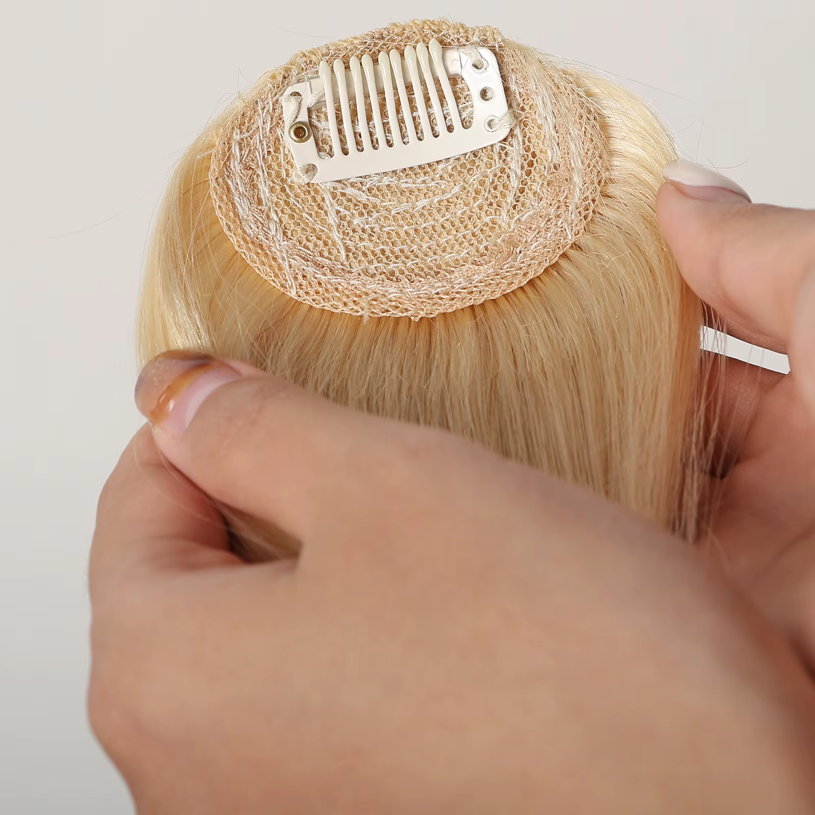 Frange à clipser blonde platine pour femme