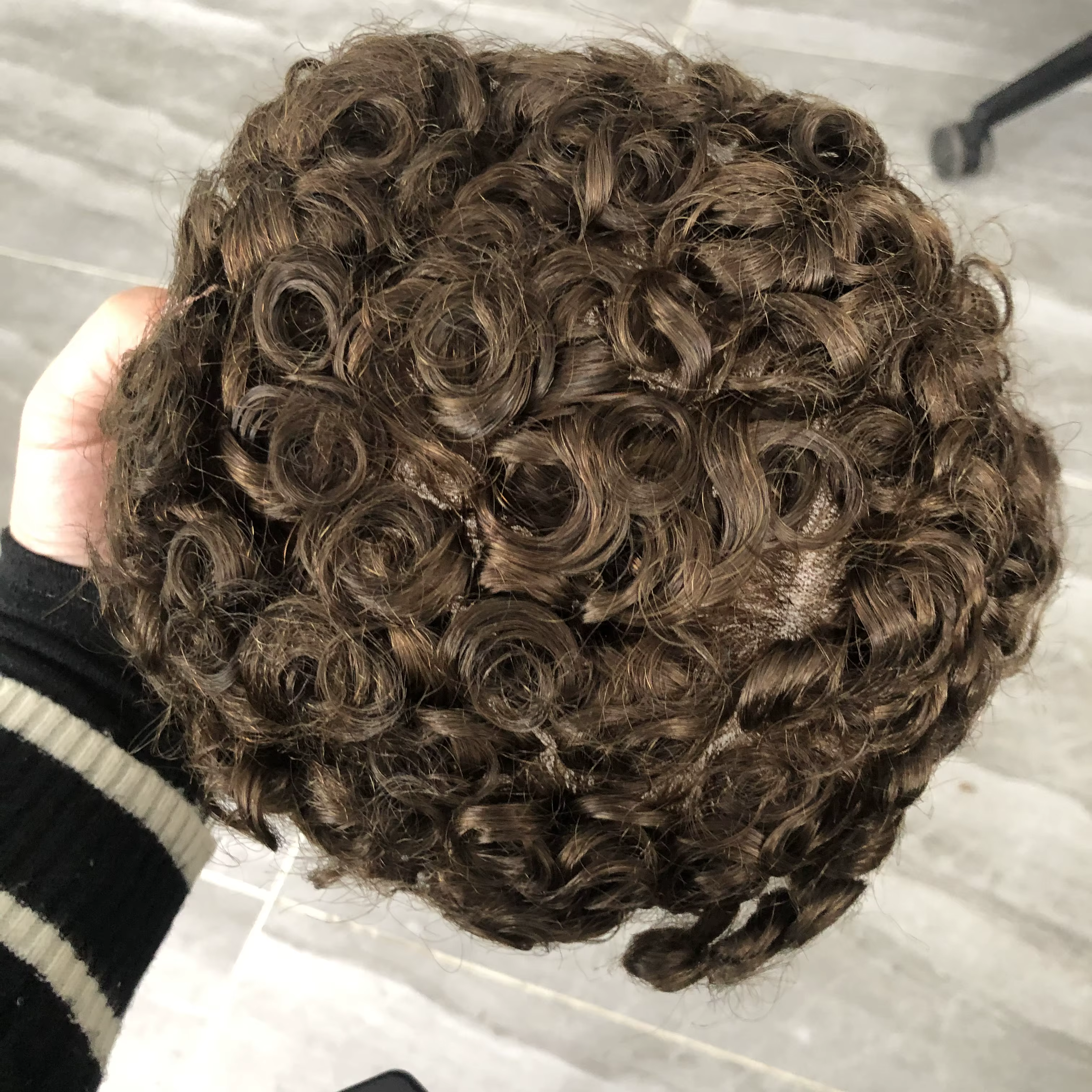 Prothèses capillaires pour hommes en cheveux naturels