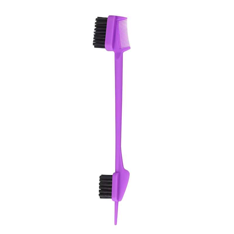 Brosse de coiffure pour le modelage des bords