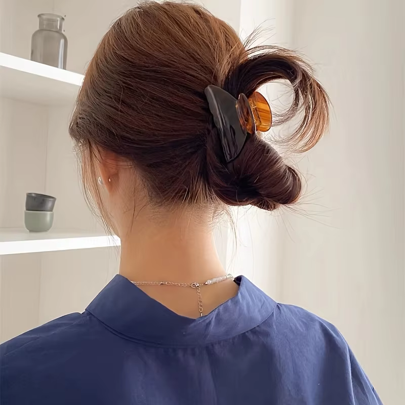 Pince à cheveux élégante en acétate