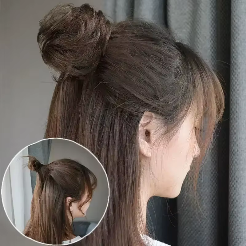 Chignon de cheveux courts bouclés pour femmes et filles