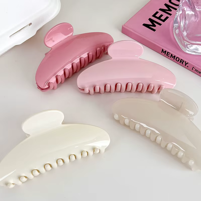 Pince à cheveux en demi-cercle pour femmes