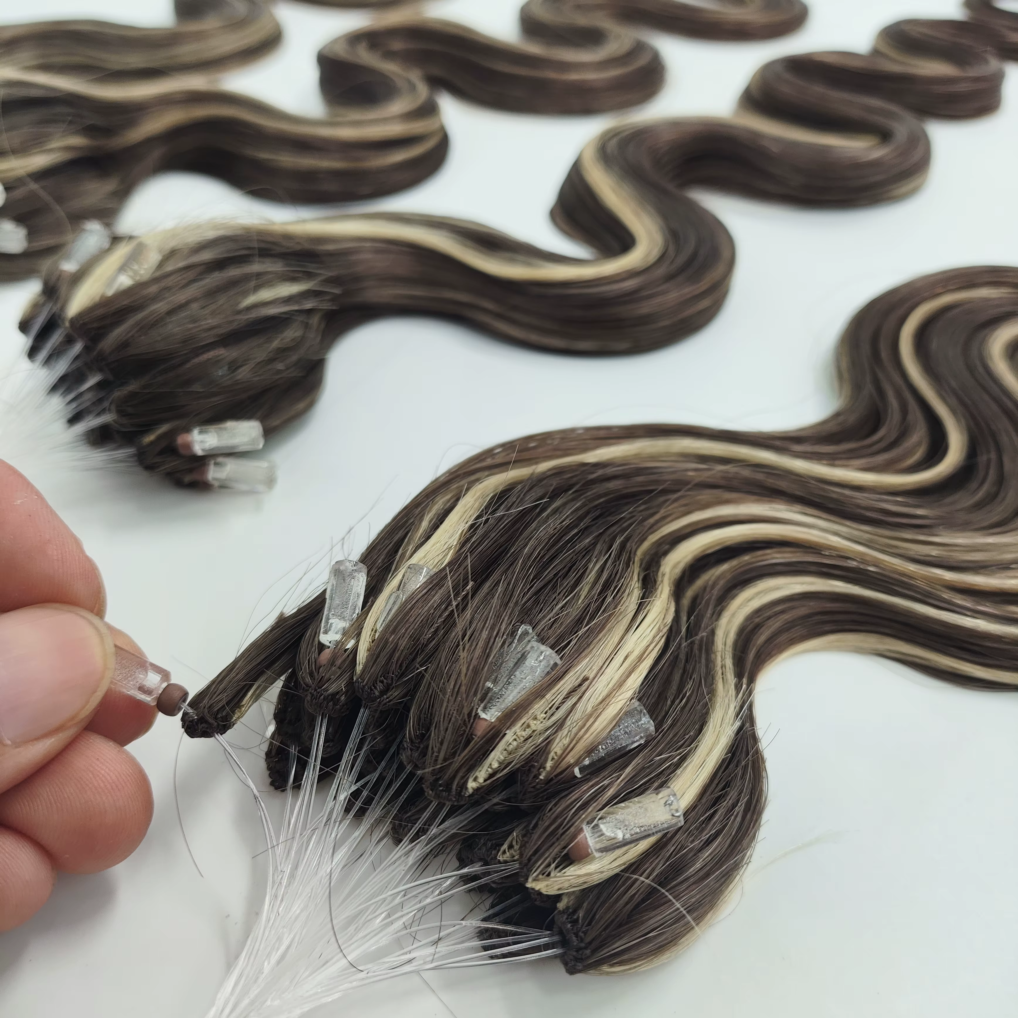 100% cheveux humains naturels qualité vierge brute prix usine double dessiné