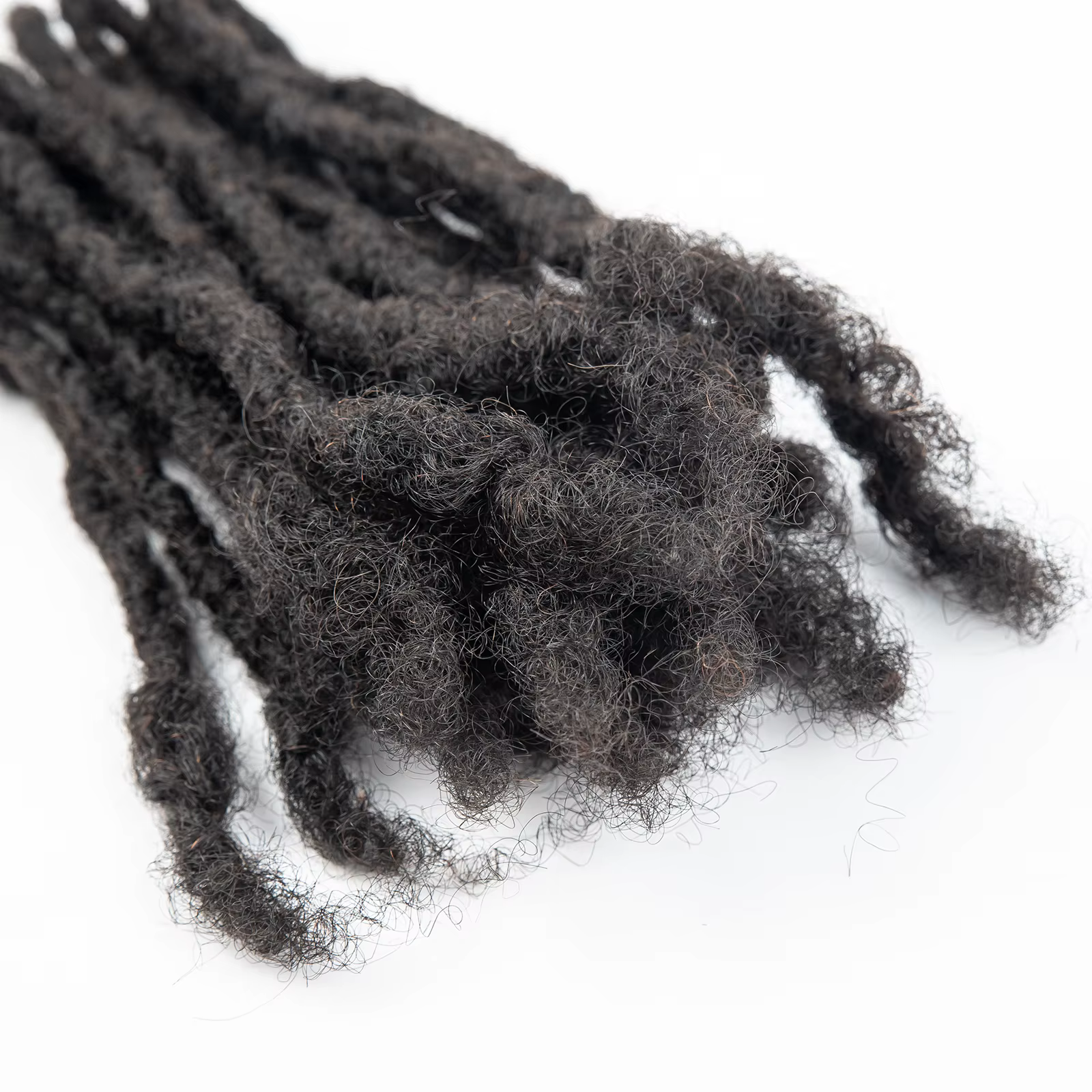 Loc Extension cheveux humains 0.6 cm largeur 8 pouces 50 brins à la main Dreadlock Inter
