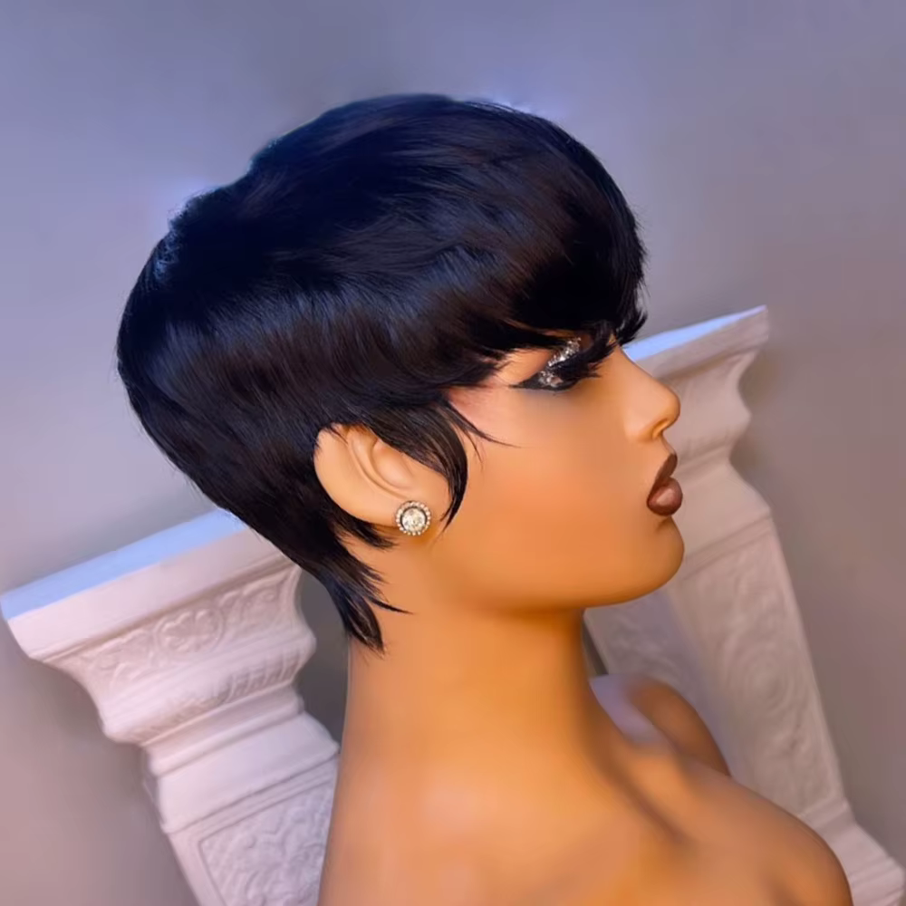 Perruque courte et droite style bob