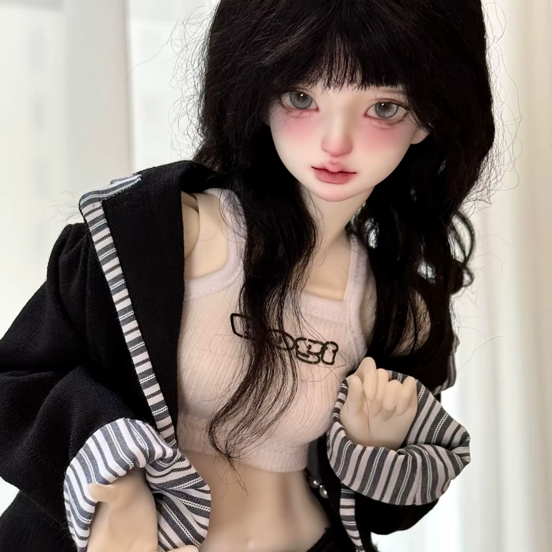 Perruque BJD longue ondulée noire et jaune avec raie au milieu