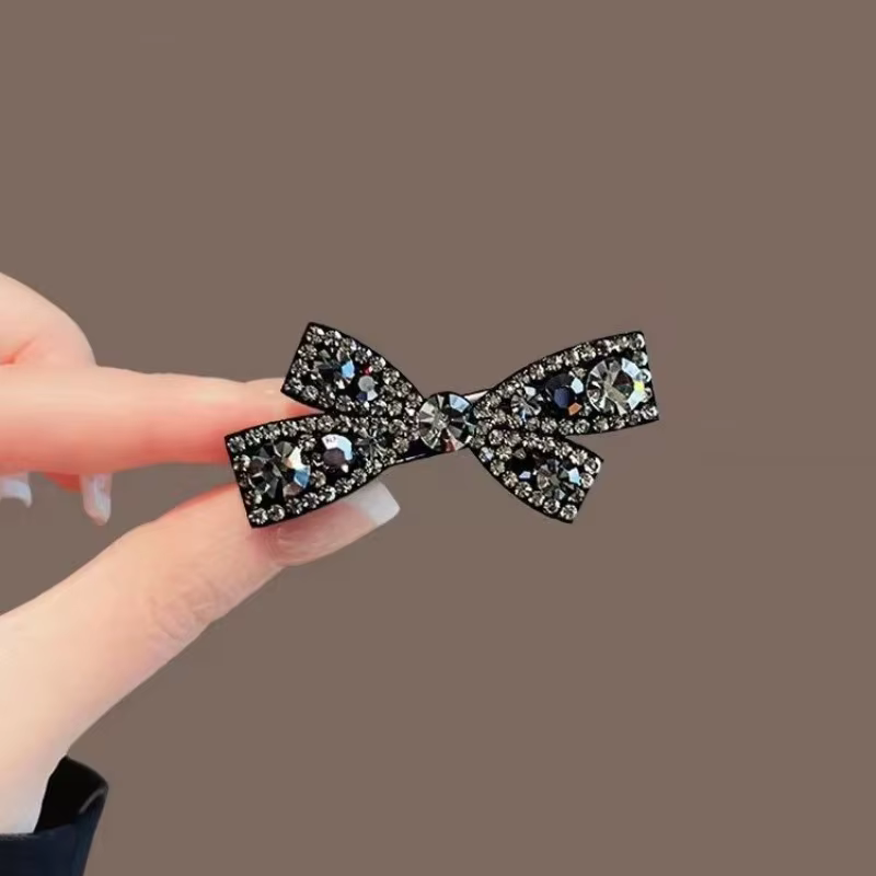 Diamant noir arc clip bandeau