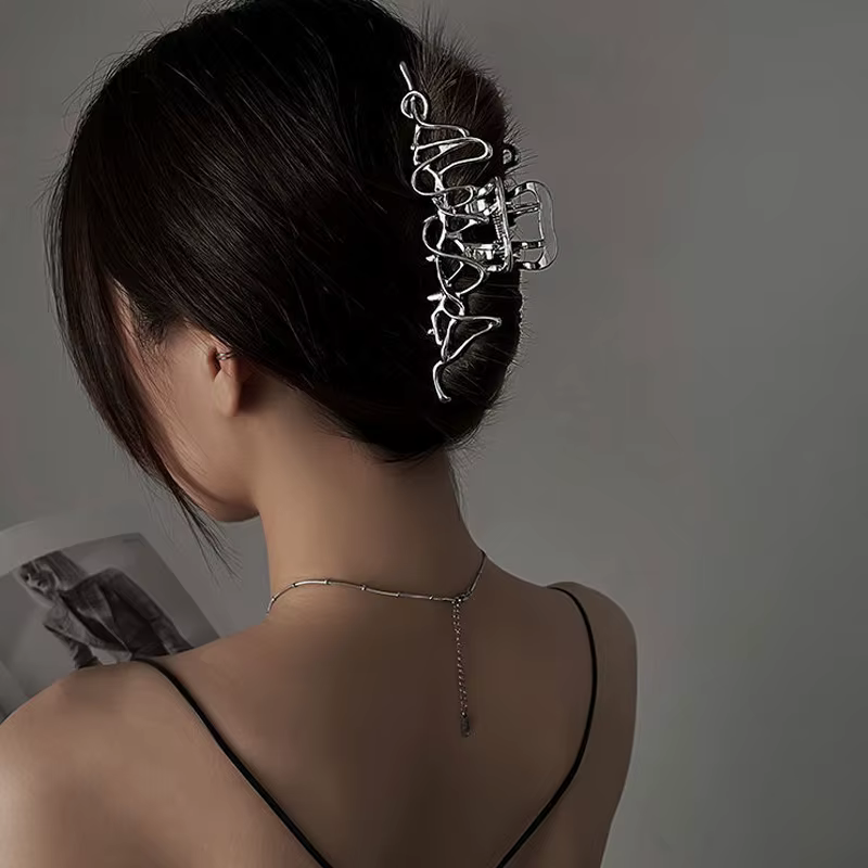 Grande pince à cheveux en métal pour femmes