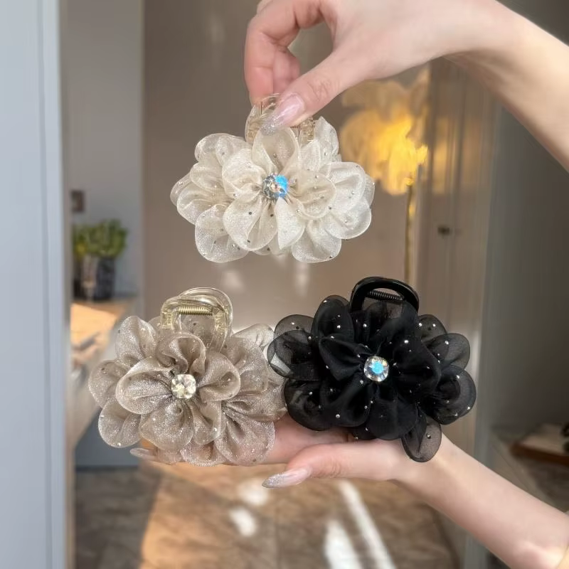 Pince à cheveux en strass pour femme