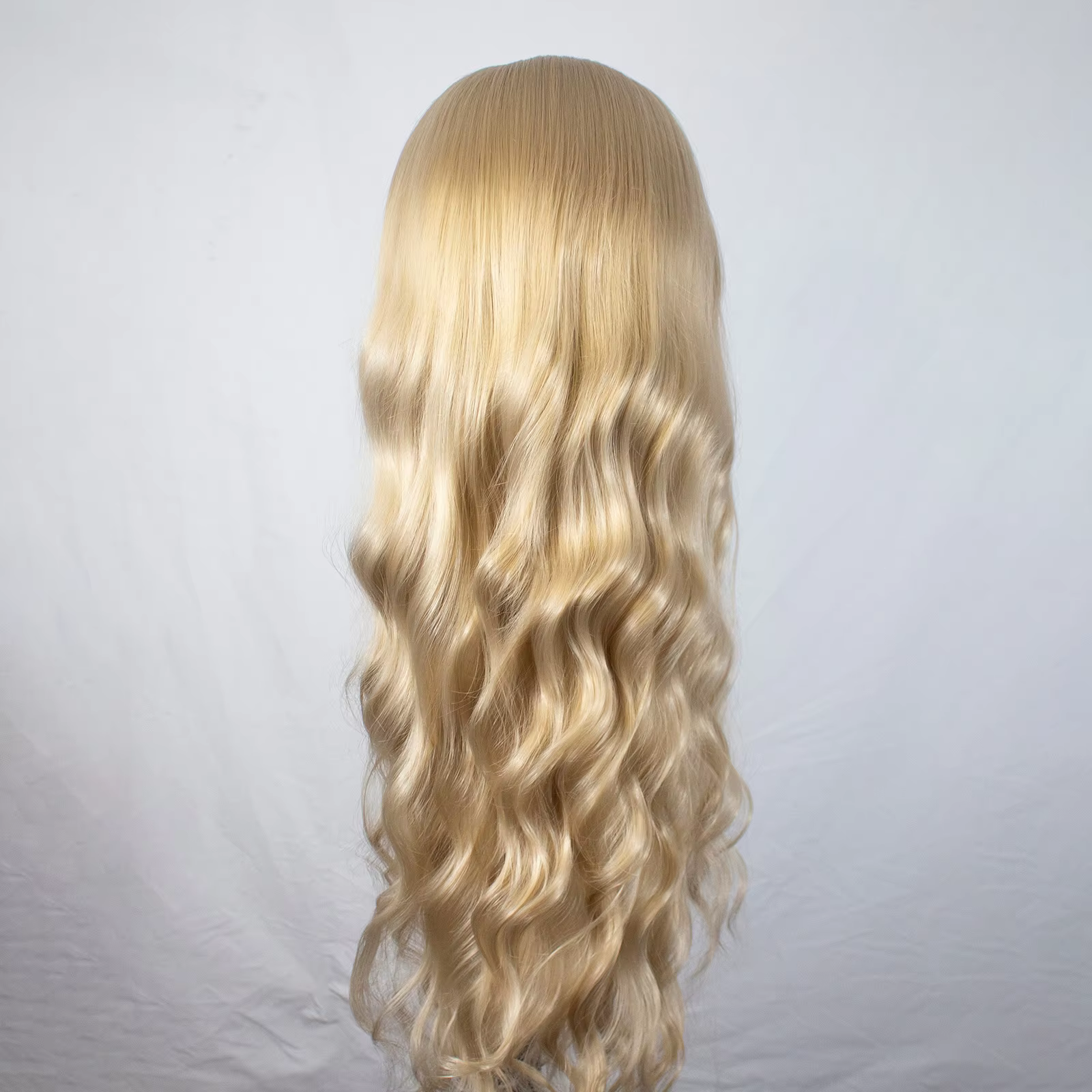 Perruque Lace Front Wig synthétique ondulée longue