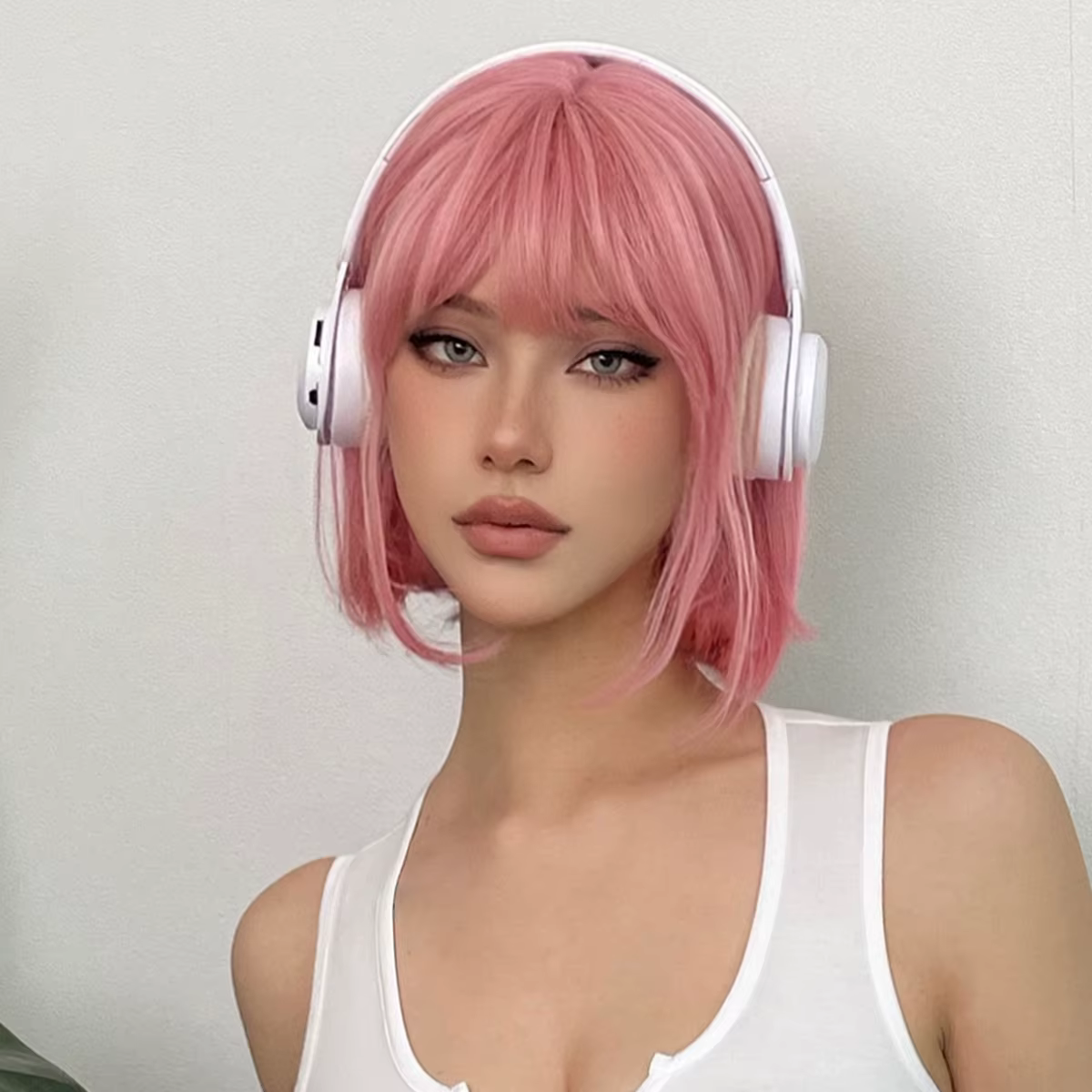 Perruques Bob Synthétiques Courtes Droites avec Frange pour Femme, Cheveux Naturels Roses, Cosplay Mignon, Fibre de Degré de Chaleur